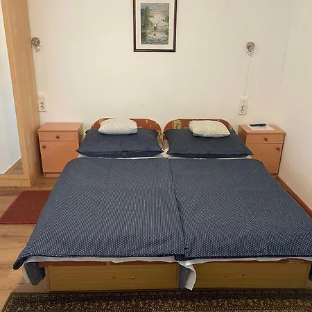 Bed & Breakfast Eszter Vendeghaz Harta