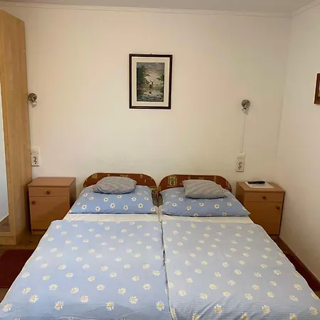 Bed and Breakfast Eszter Vendeghaz Χάρτα